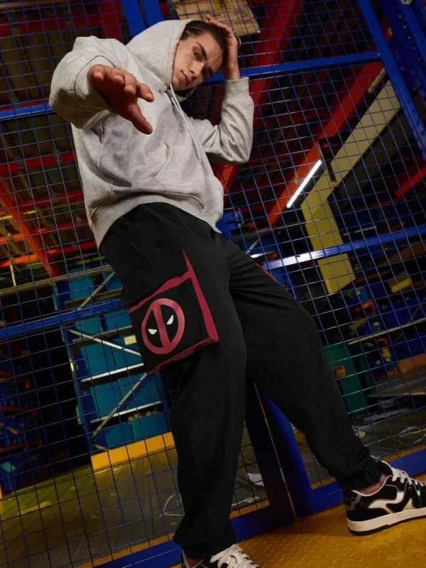 Deadpool-Inspired Men's Cargo Pants – Trendy & Comfortable