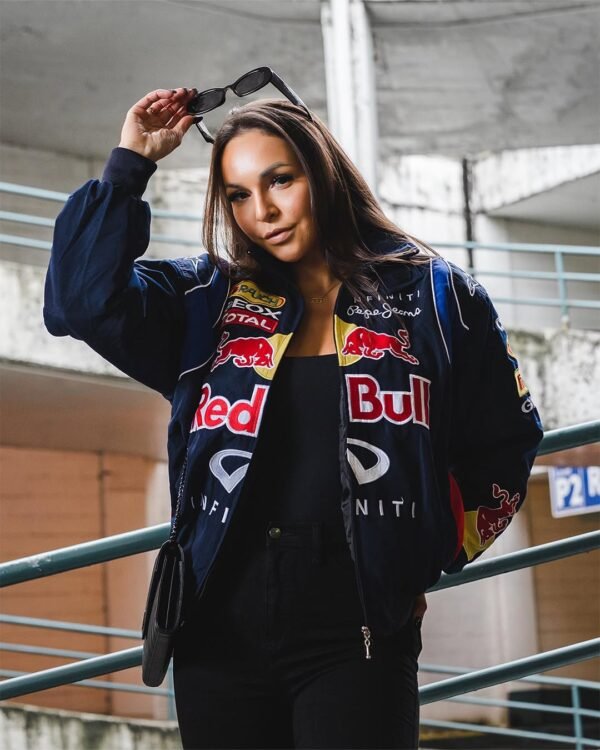 Red Bull Jacket F1 close image